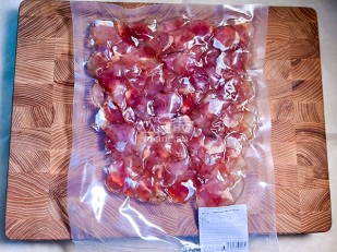 Кнуты  Салями Чили 50 гр: Щечки судака вяленые (500 гр)