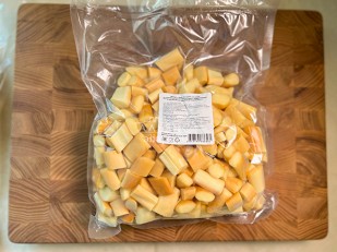 Сыр Чечил паутинка (аджика)  500 гр.: Сырный продукт ФЕРМЕРСКИЙ бочонок копченый