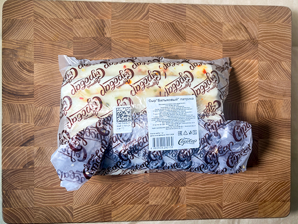 Сыр 1 кг ГОРНЫЙ СЫРОВАР (Балыковый паприка) в Тамбове