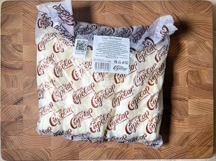 Ведро Ржаные гренки со вкусом Крылышки Барбекю (1 кг): Сыр ГОРНЫЙ СЫРОВАР (Метёлка)