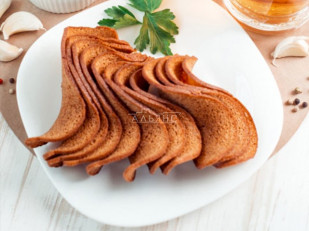 Сурские гренки со вкусом Красная икра (100 гр): Ресторанные гренки с сметаной и зеленью